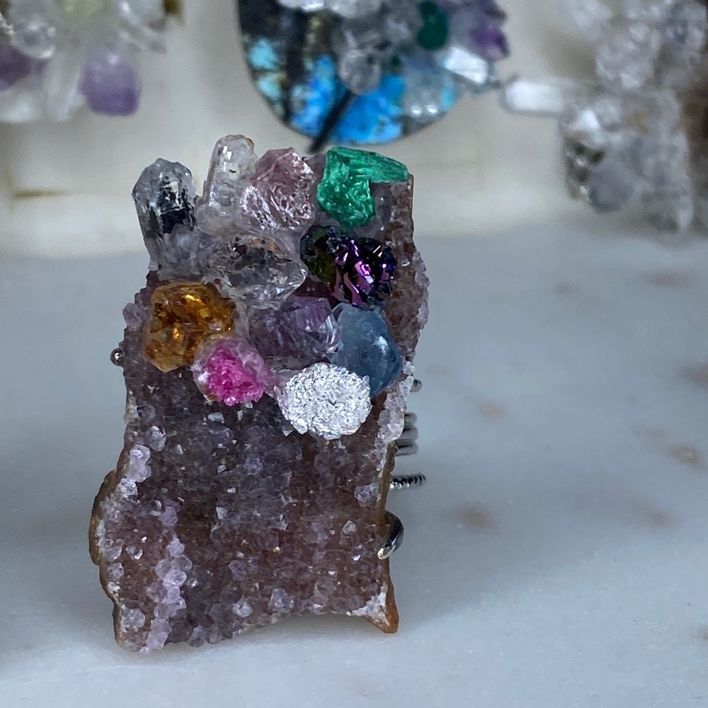 Handcrafted Multicolor Crystal Cluster Ring - Sta… - image 2